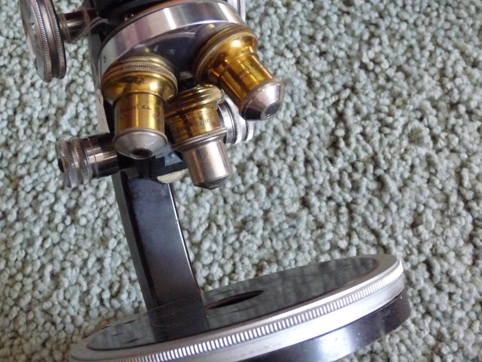 COOKE. TROUGHTON SIMMS MICROSCOPE WITH CASE 890