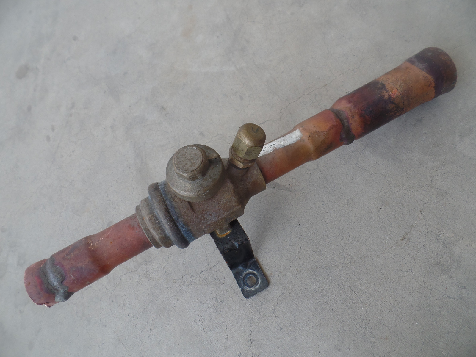 Air Conditioner Valve 700 PSIG 28.58mm