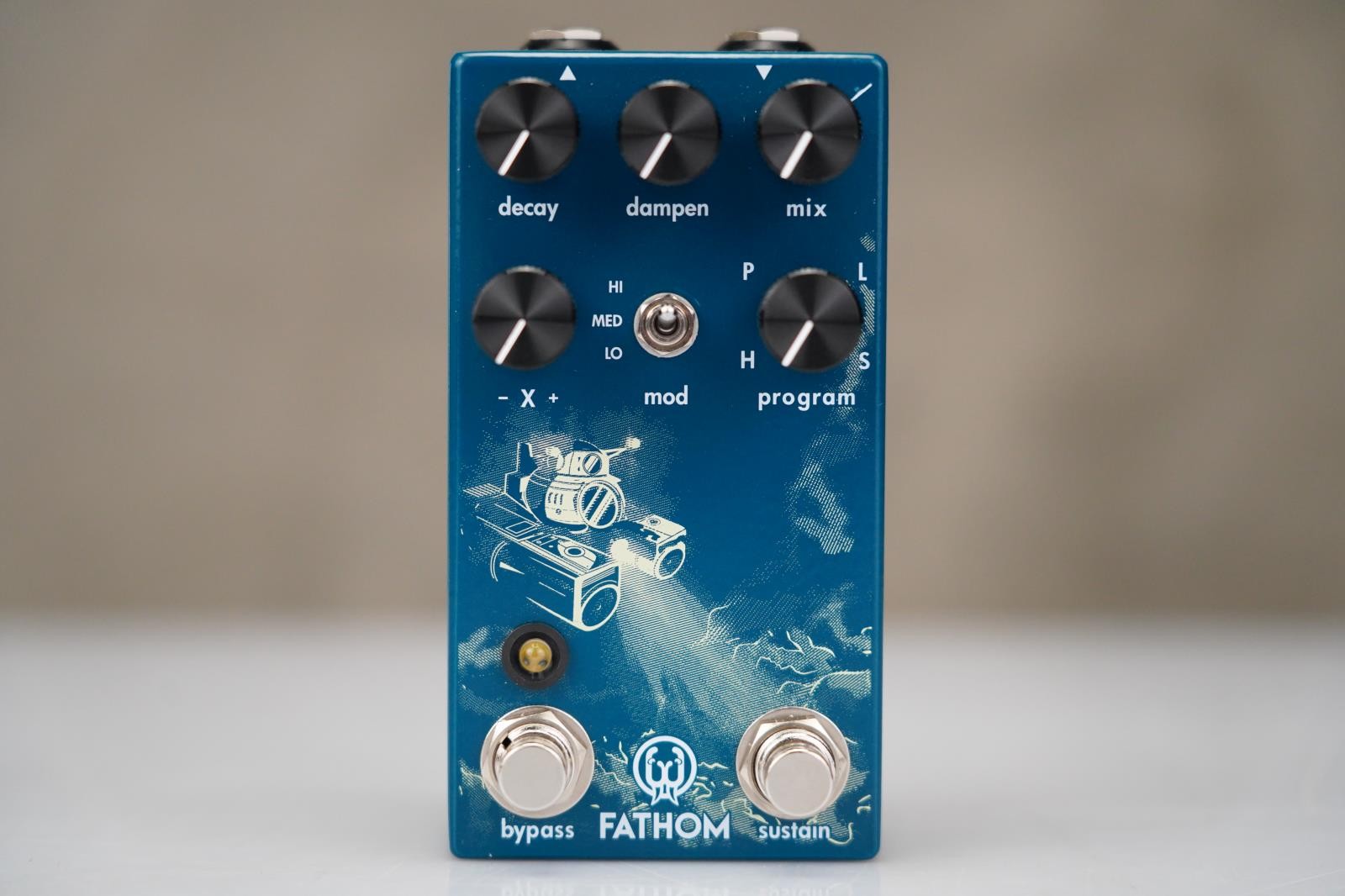 Walrus Audio Fathom Multi-Function Reverb Effects Pedal w/ Box #59291