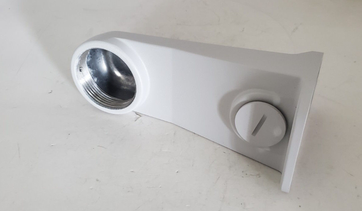 PELCO WMVE-SR DOME WALL MNT 1.5IN NPT LT GRAY
