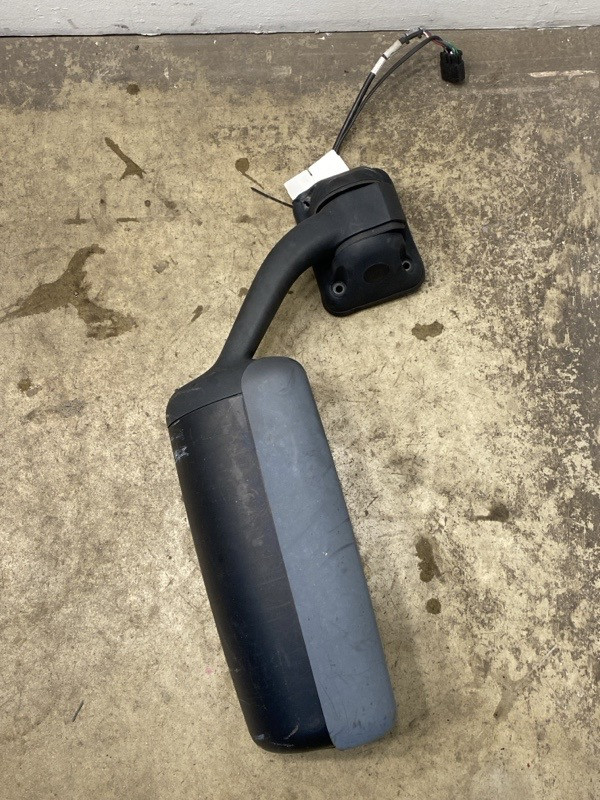 2019 Freightliner Cascadia Mirror A2269637016 (613-14354)