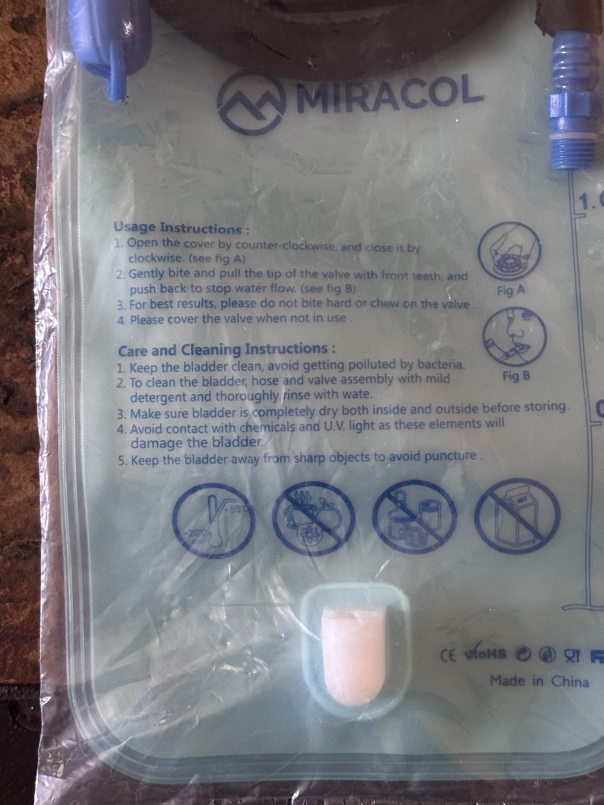 NEW Miracol Hydration Bladder With Hose Sealed Packaging