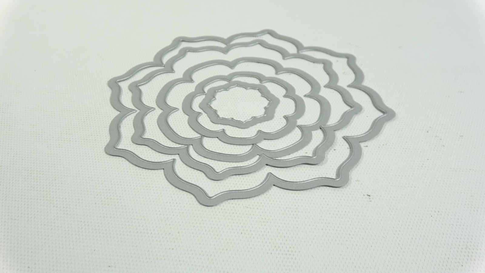 Stampin Up Sizzix Framelits Floral Frames 127012