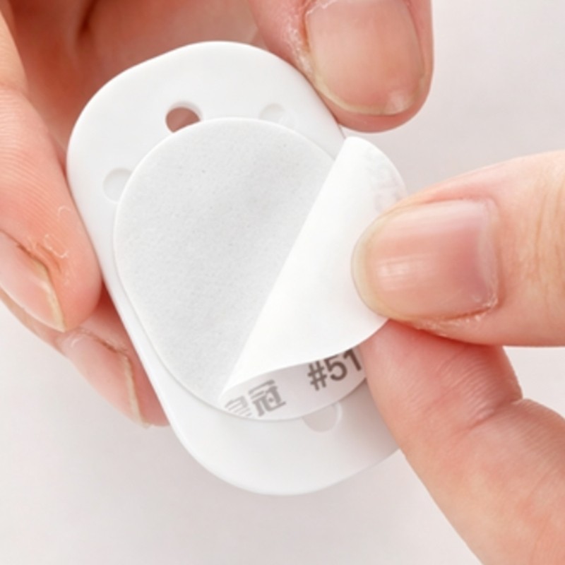 Small Plastic Casters Strong Adhesive for Bottom Of Box Bin Household Item