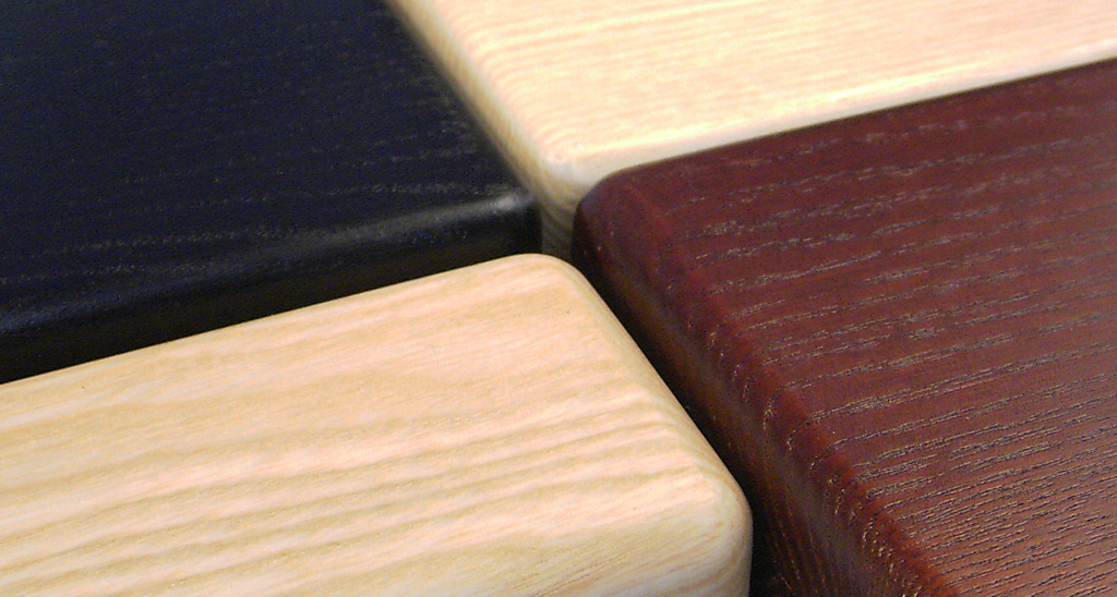 Oboe reed case for 18 reeds to insert