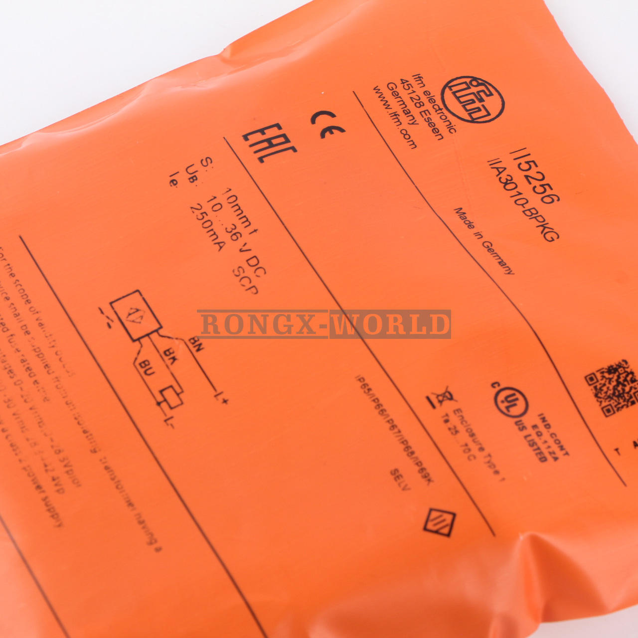 ONE New For IFM II5256 IIA3010-BPKG Proximity Switch