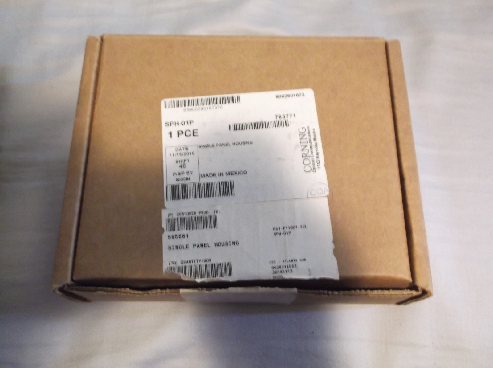Corning SPH-01P Single-Panel Housing w/ DIN MT.
