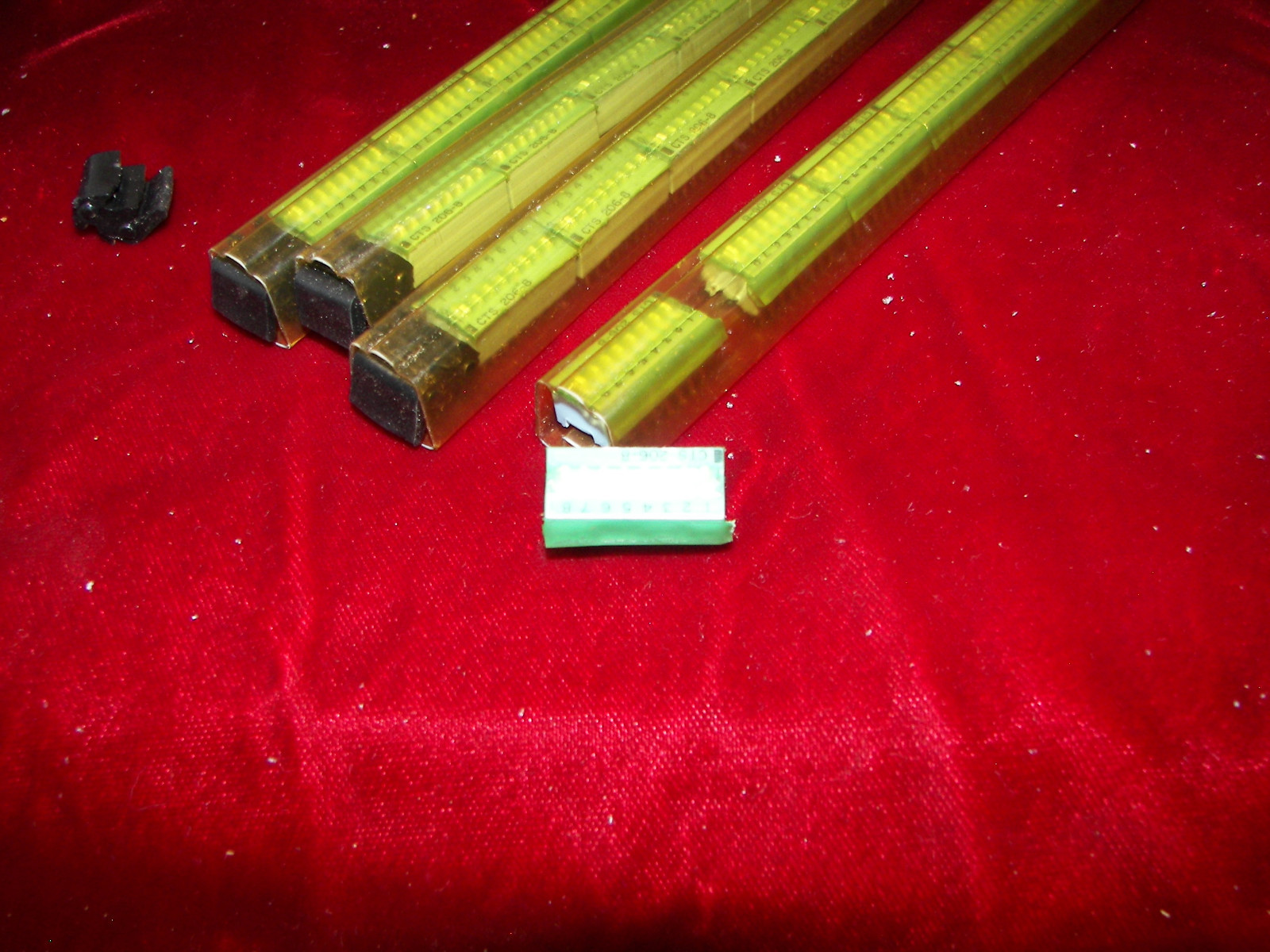 8 pole DIP switch (0.20 ea)