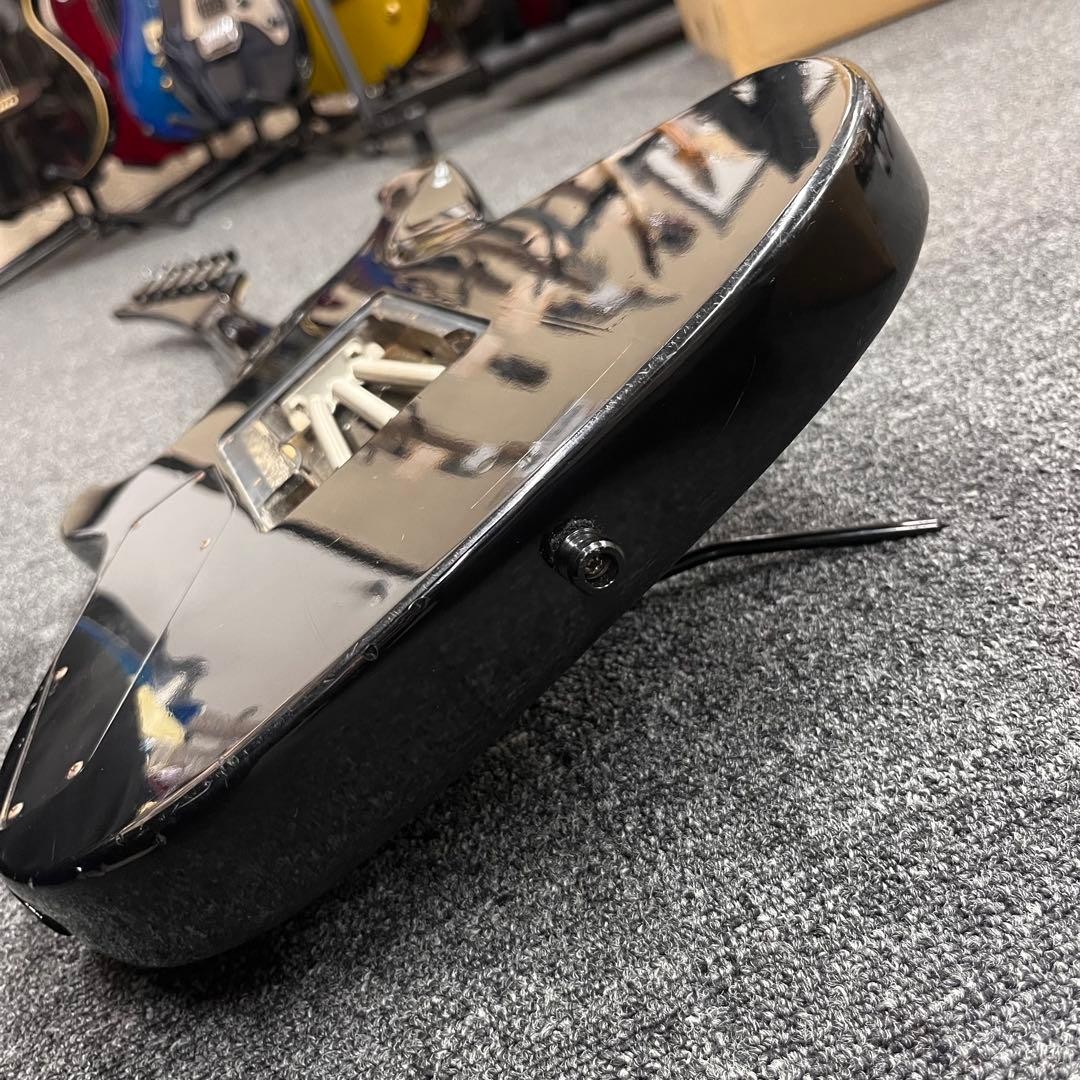 Grassroots Horizon locking tremolo Safe packing!