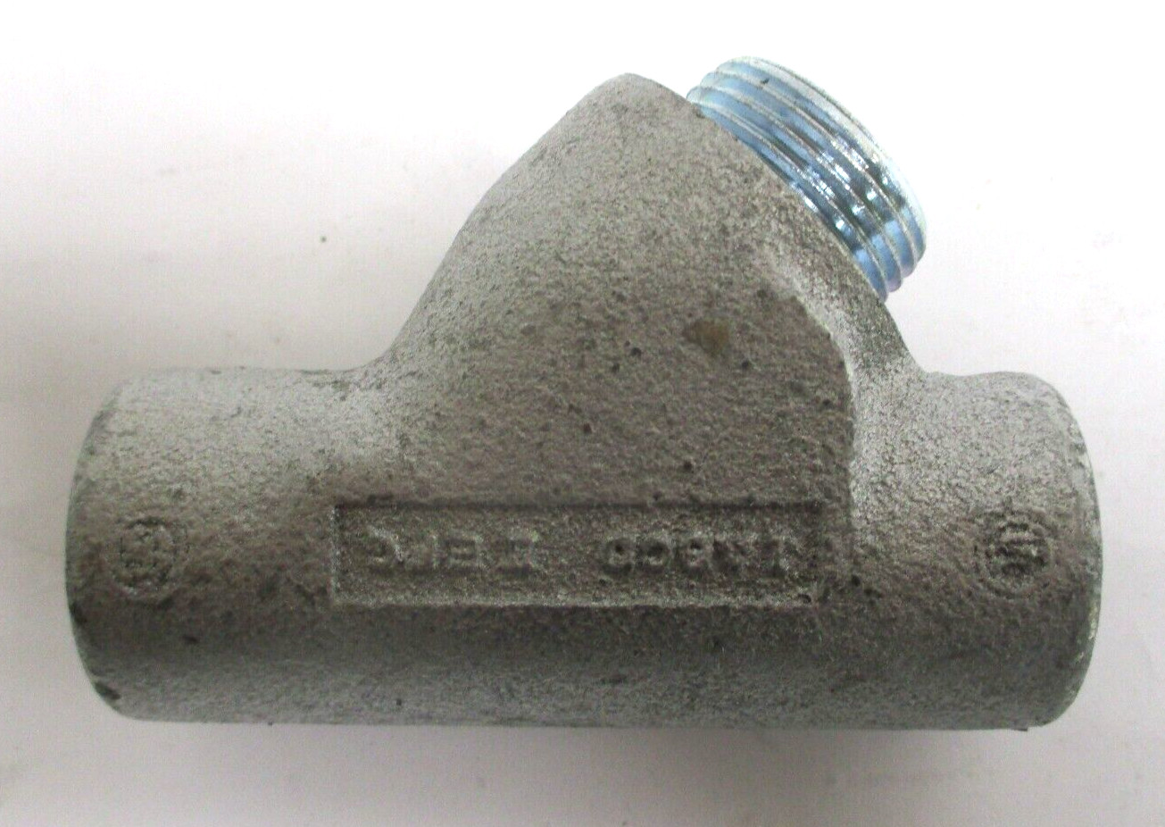 CROUSE HINDS , EYS1 , 1/2" FNPT CONDUIT FITTING , SURPLUS