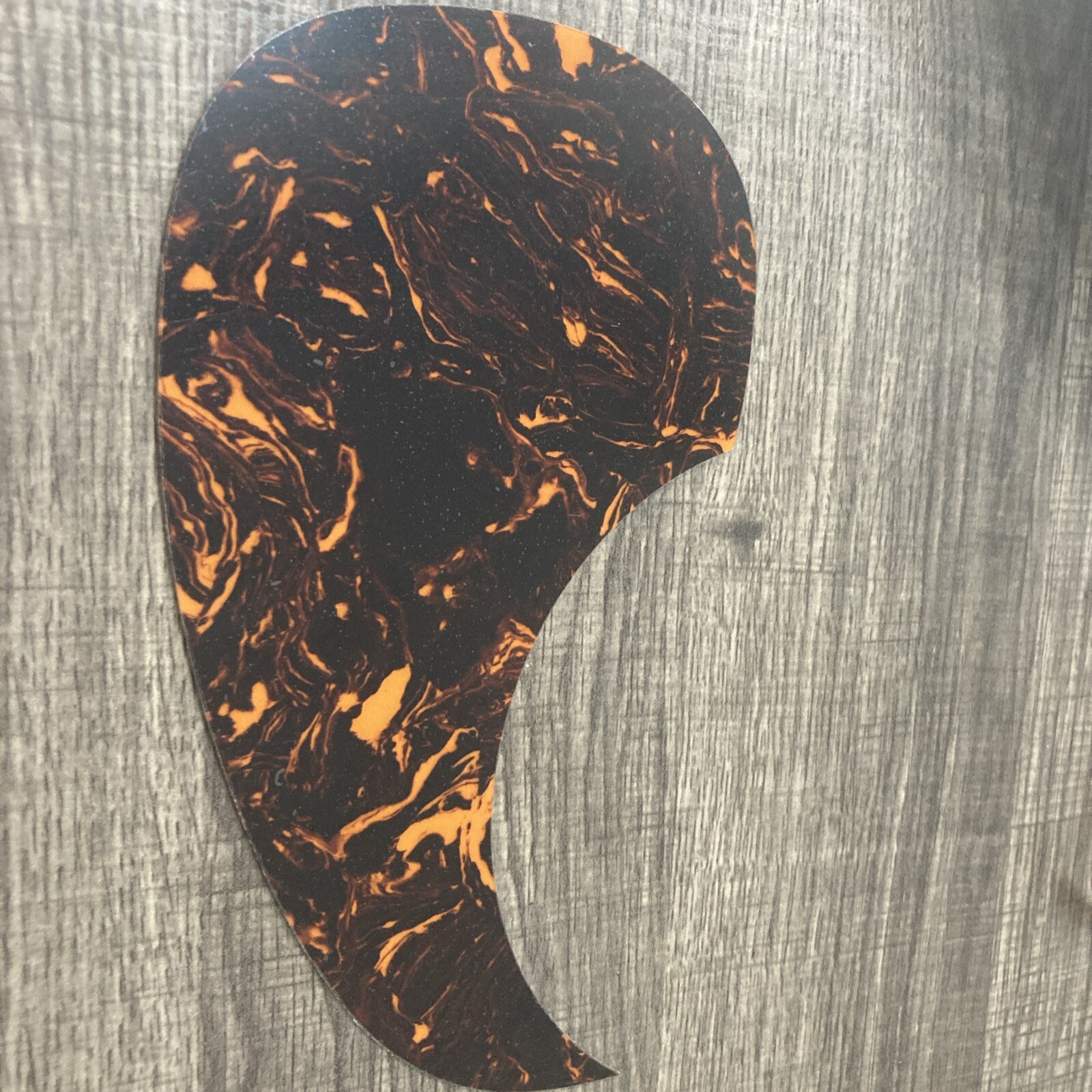 NOS Genuine Martin Tortoise Modern D-18 delmar  Acoustic Guitar Pickguard