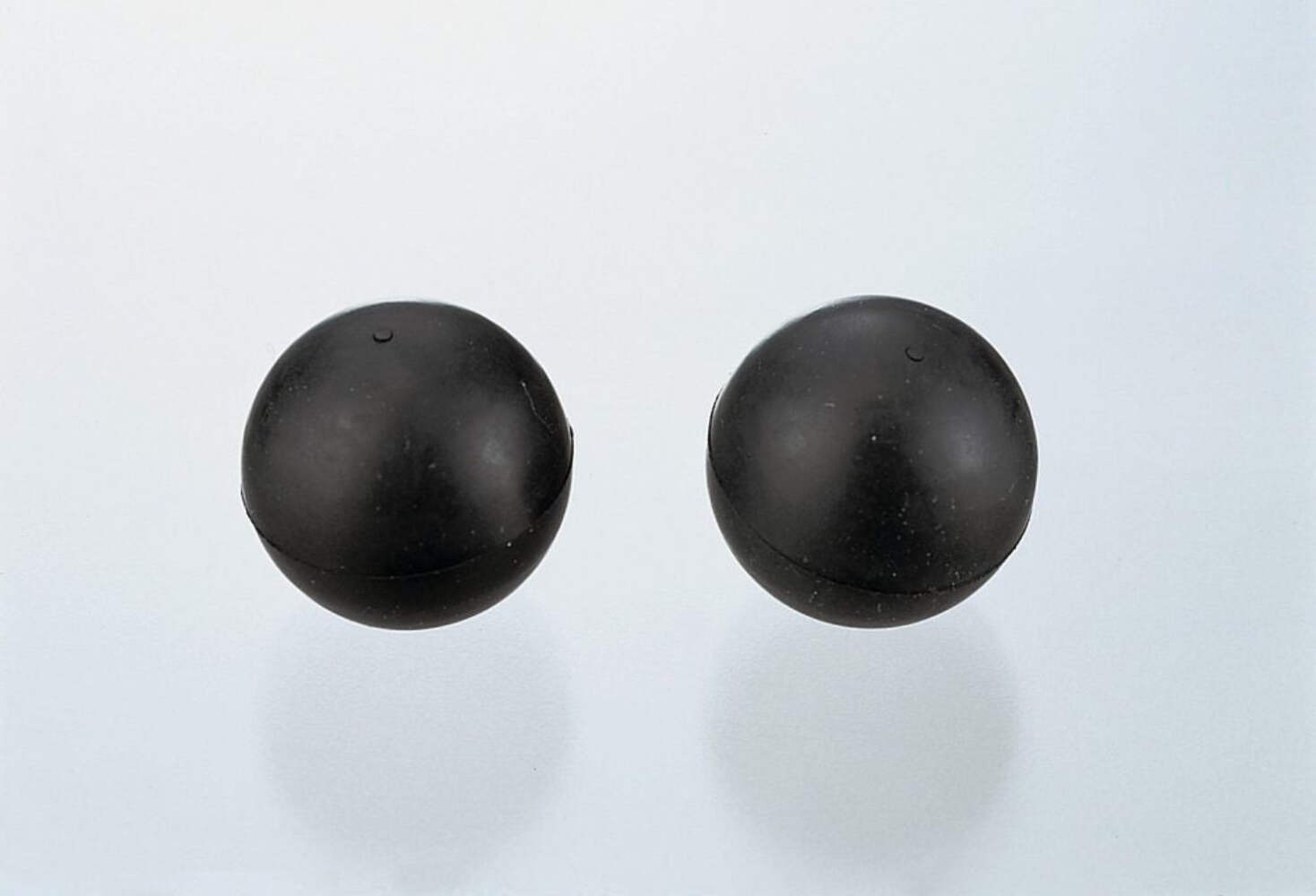 Elastic and Inelastic Ball Kit