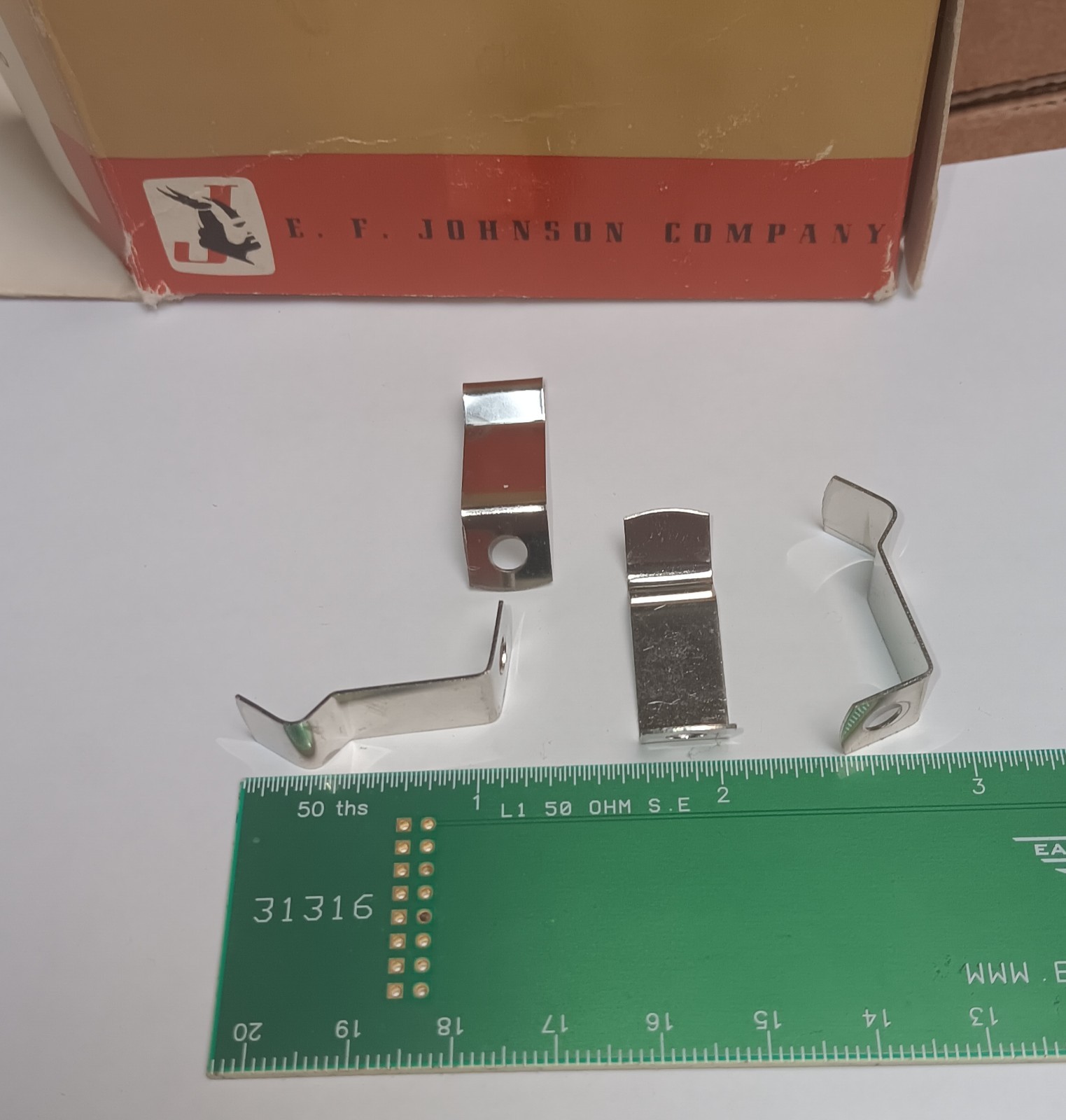 vacuum tube retaining leaf spring clip EF johnson 275 socket 3-500z..4 for $12