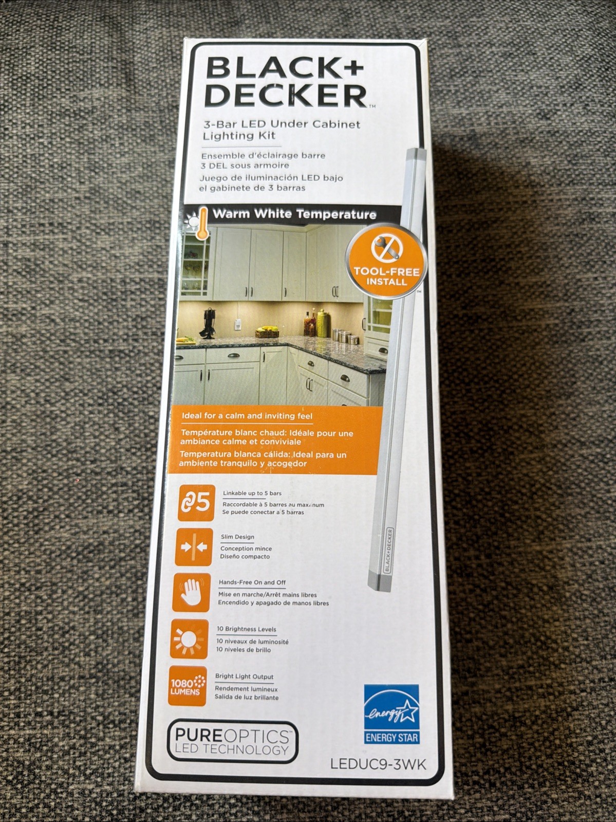 BLACK+DECKER LED Under Cabinet Lighting Kit, 3-Bars, 9 Inches Each, DIY
