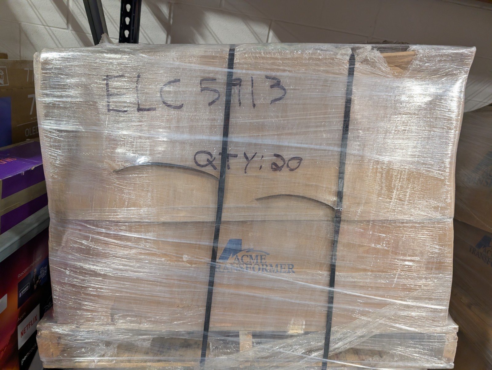 20x Acme Electric T279742S Distribution Transformer 120/208/240/277V 2 KVA