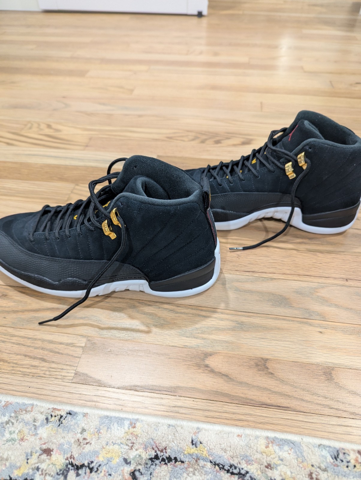 Jordan Retro 12 Reverse Taxis Size 10.5