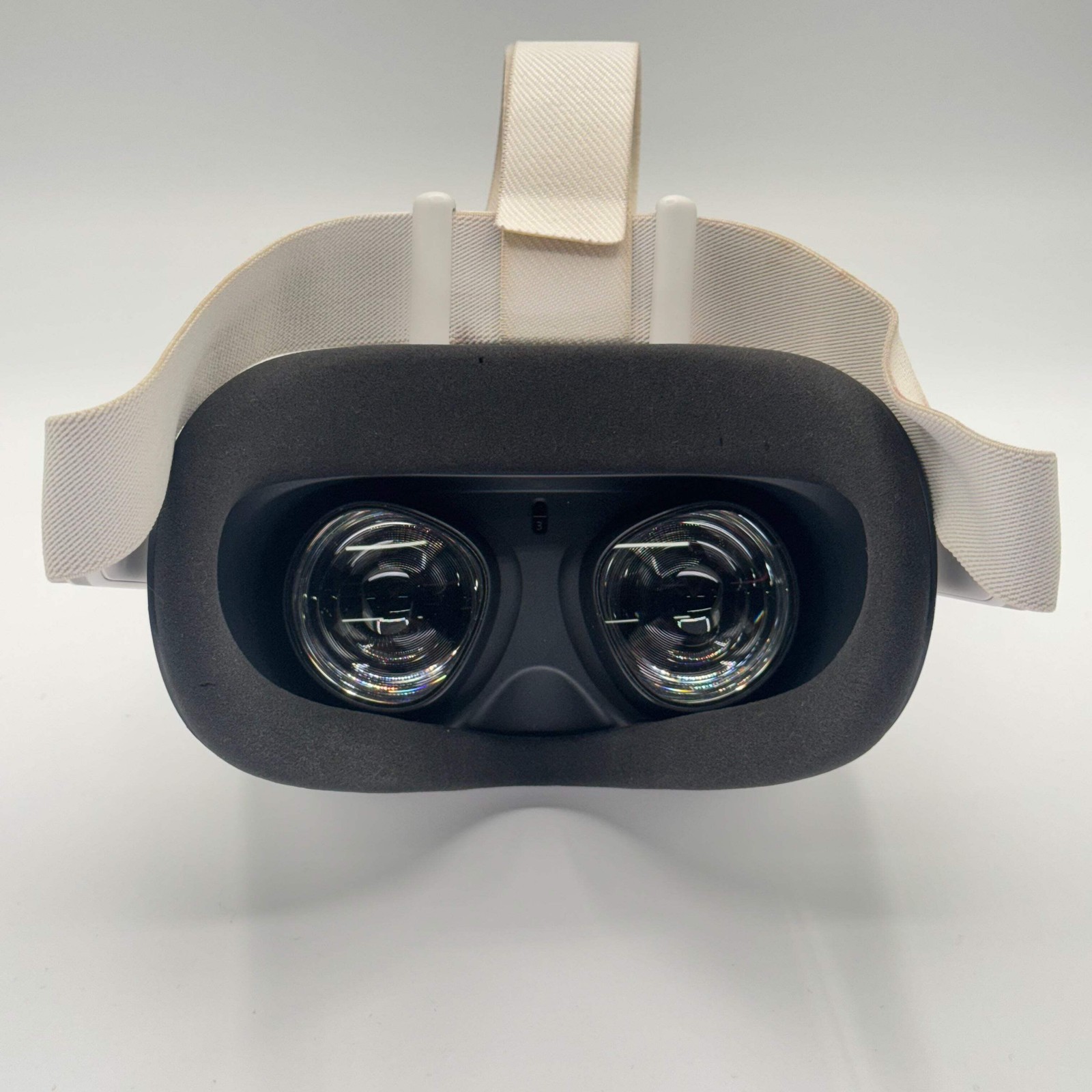 Meta Quest 2 KW49CM VR Headset 64GB White