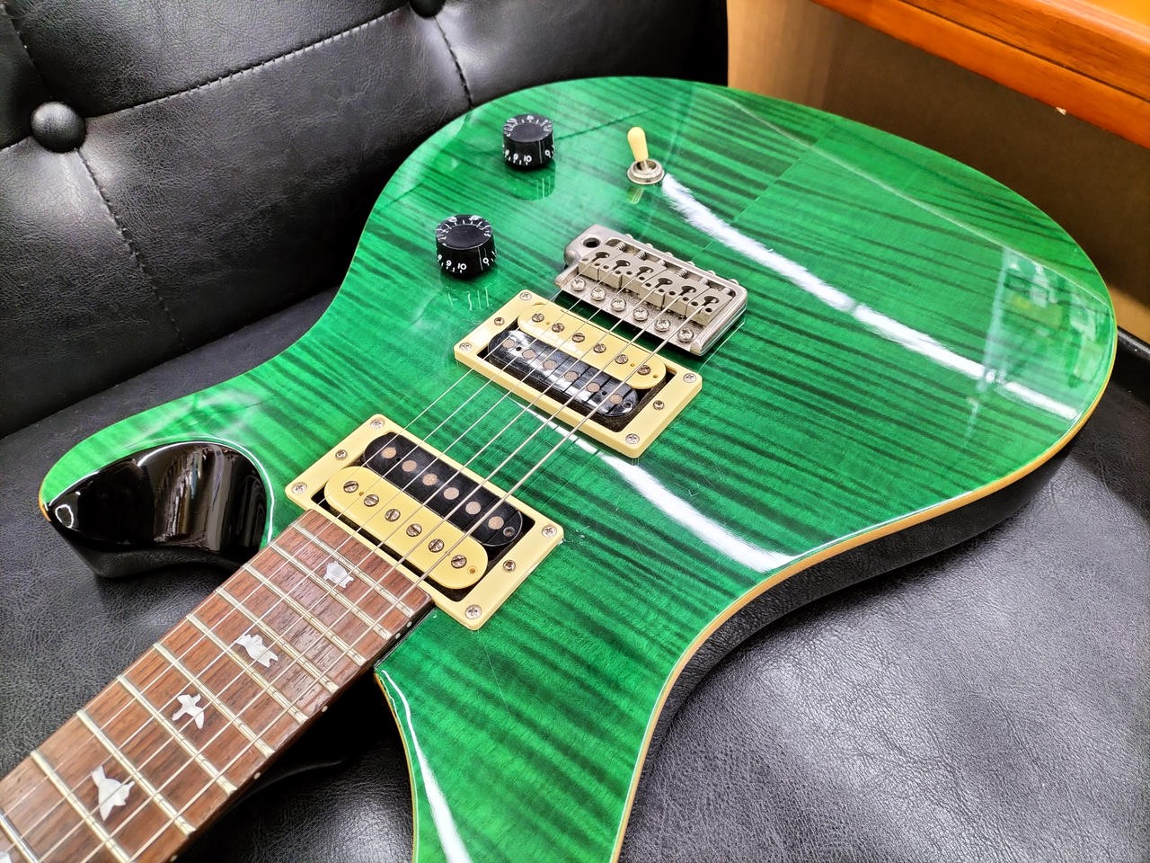 PAUL REED SMITH SE CC 24 FLAT TOP SE CC 24 FLAT TOP