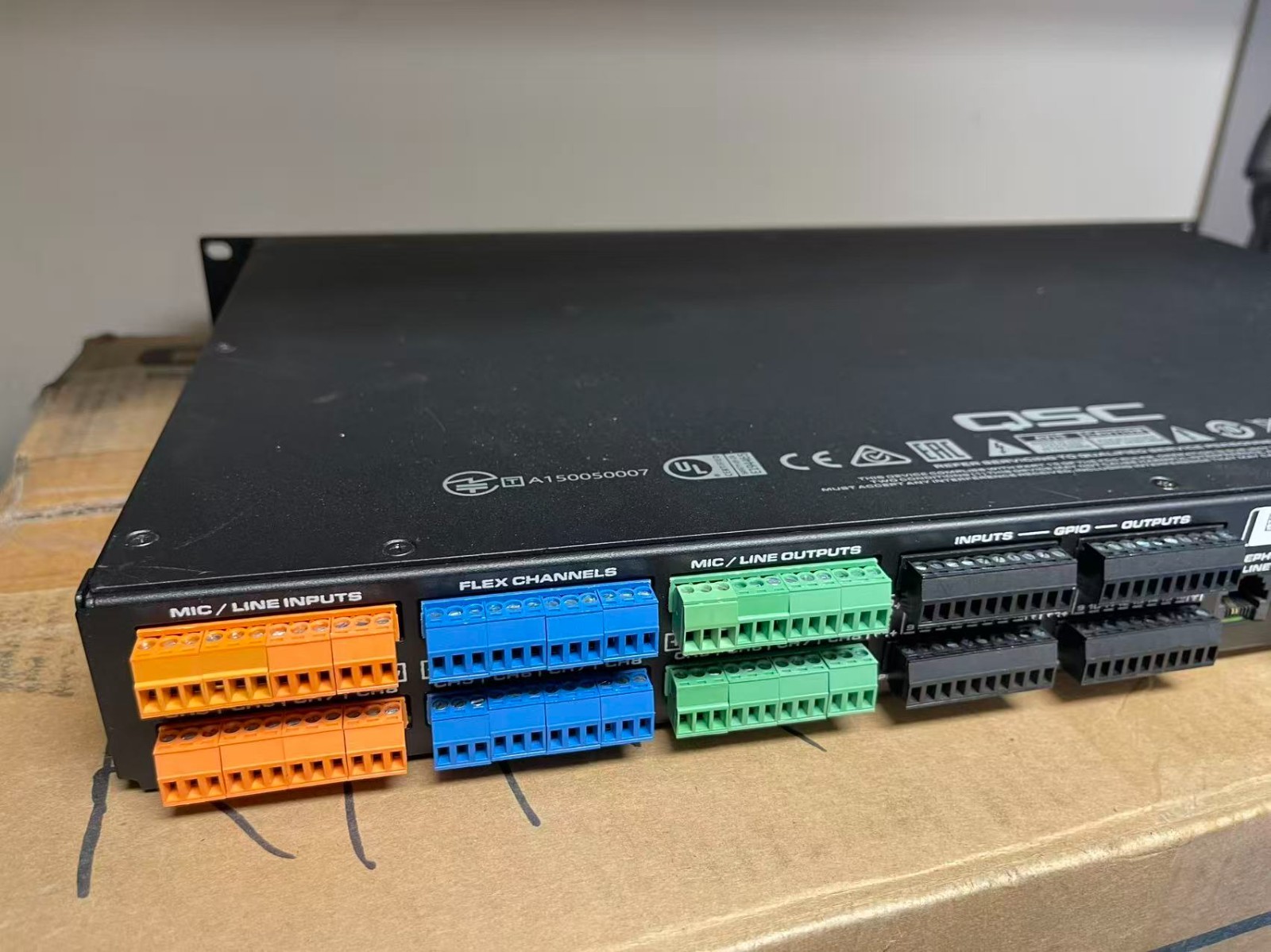 QSC Q-SYS CORE 110f Network + Analog I/O Processor
