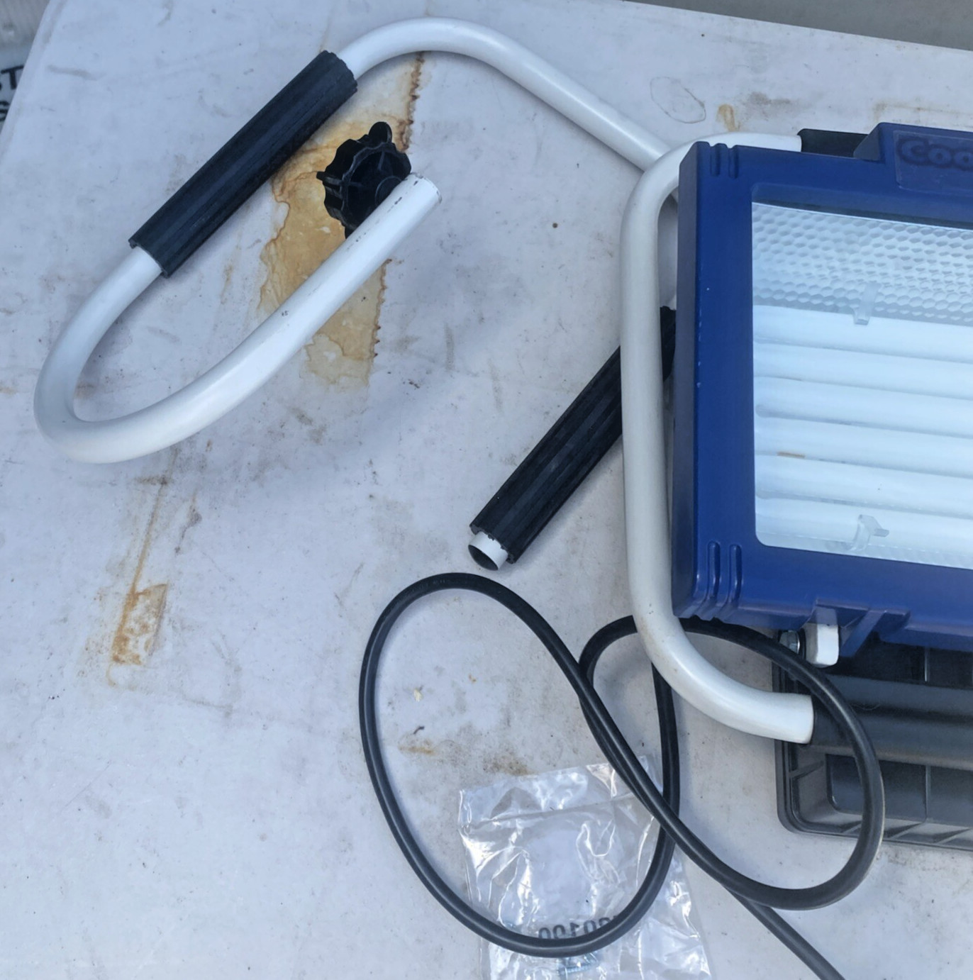 Regent Work Light Cool Touch Wet Locations Portable Halogen Floodlight Project