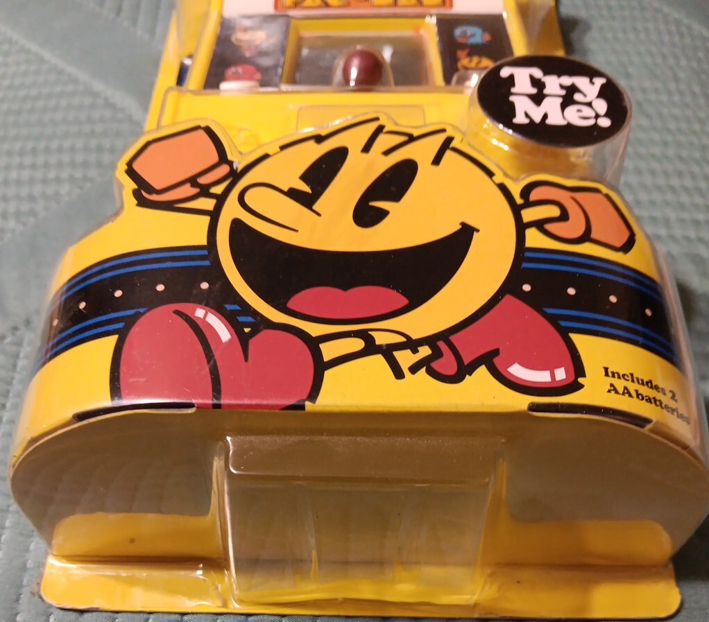 Pac Man Classic Arcade Gameplay Mini Game Unopened Handheld Works