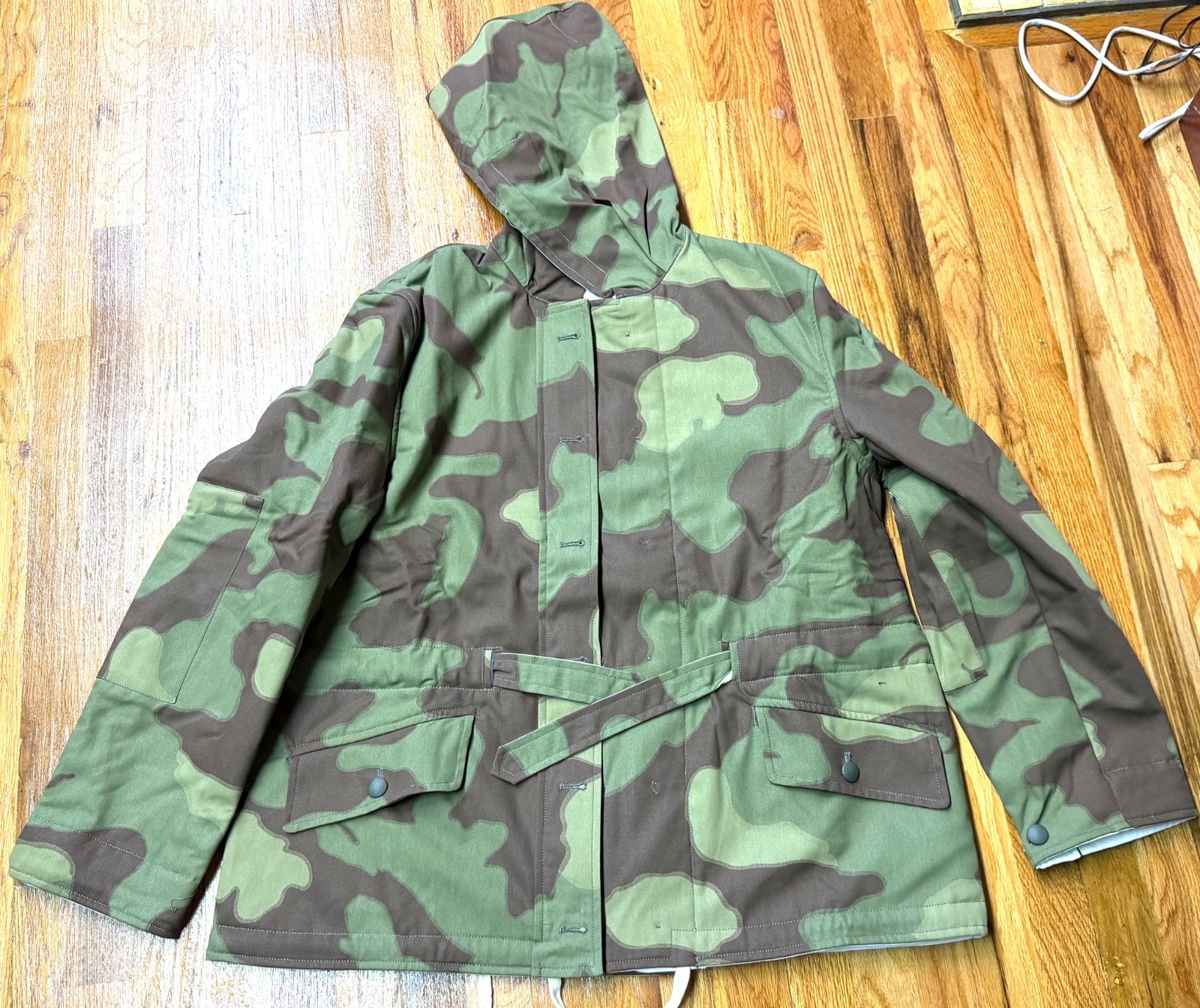 WWII GERMAN WAFFEN LUFTWAFFE ITALIAN TO WHITE CAMO WINTER  PARKA-SIZE 3 (44-48R)