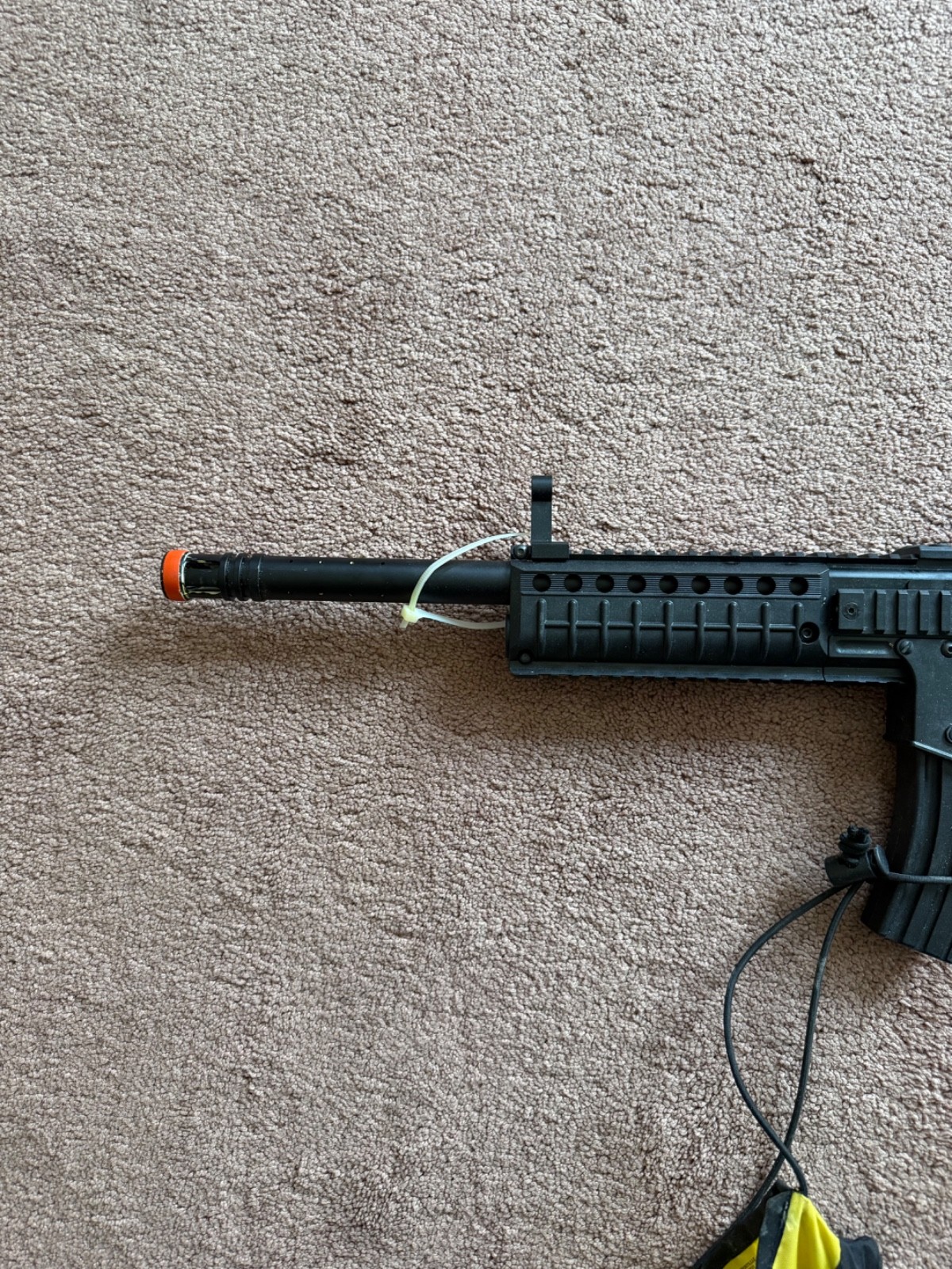 MR4 Spyder Kingsman Paintball gun