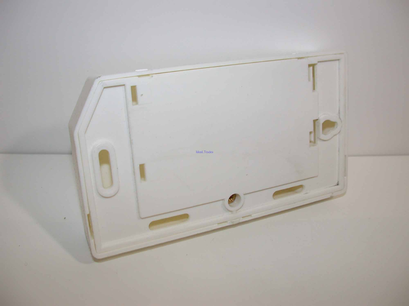 EUROPLEX A-LEM iNPUT LEN GOUND 2 iNPUT ZONE LOOP