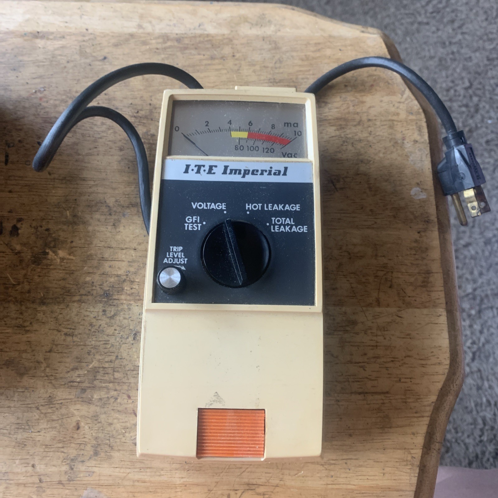 ITE IMPERIAL Datametrics GFT200 Ground Fault Tester - For Parts - Untested