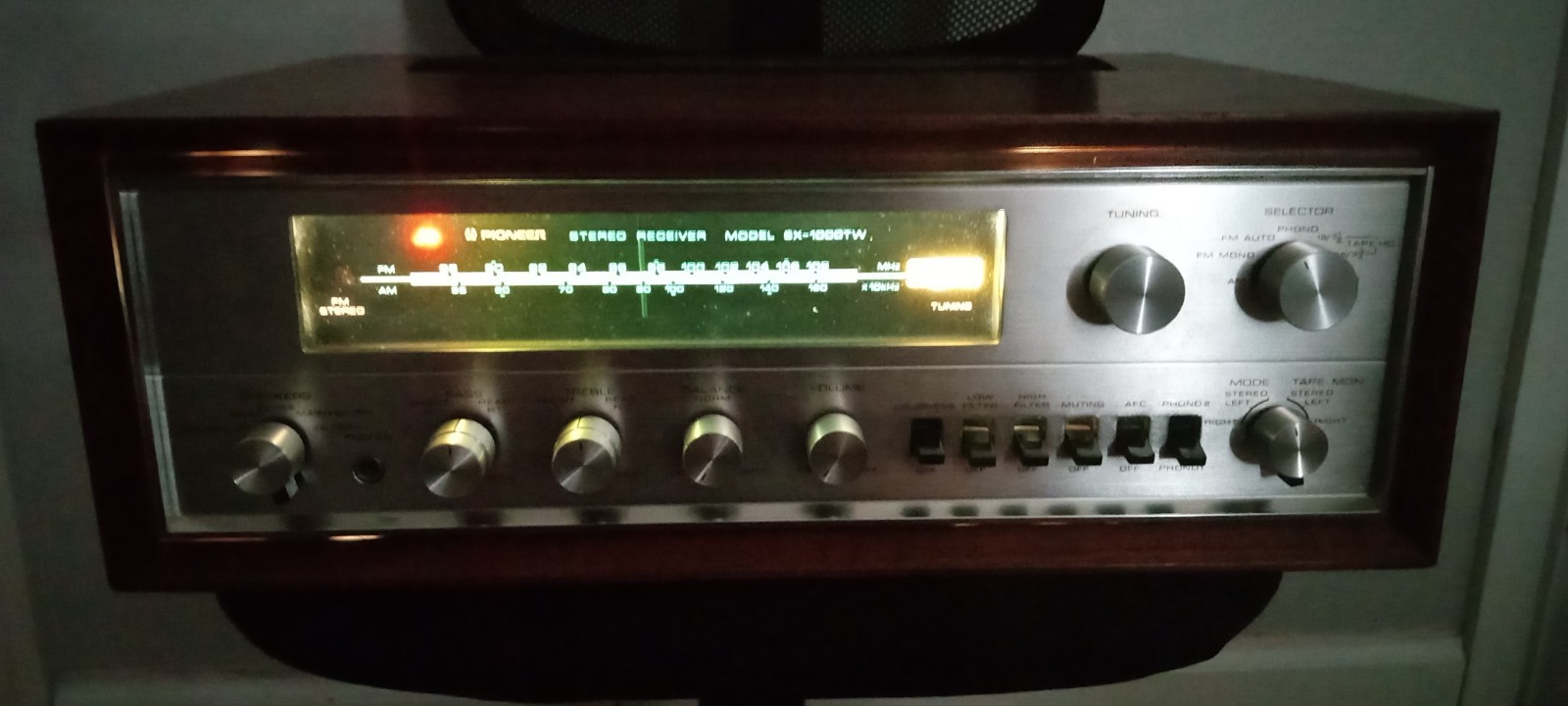 Pioneer Sx-1000TW stereo receiver