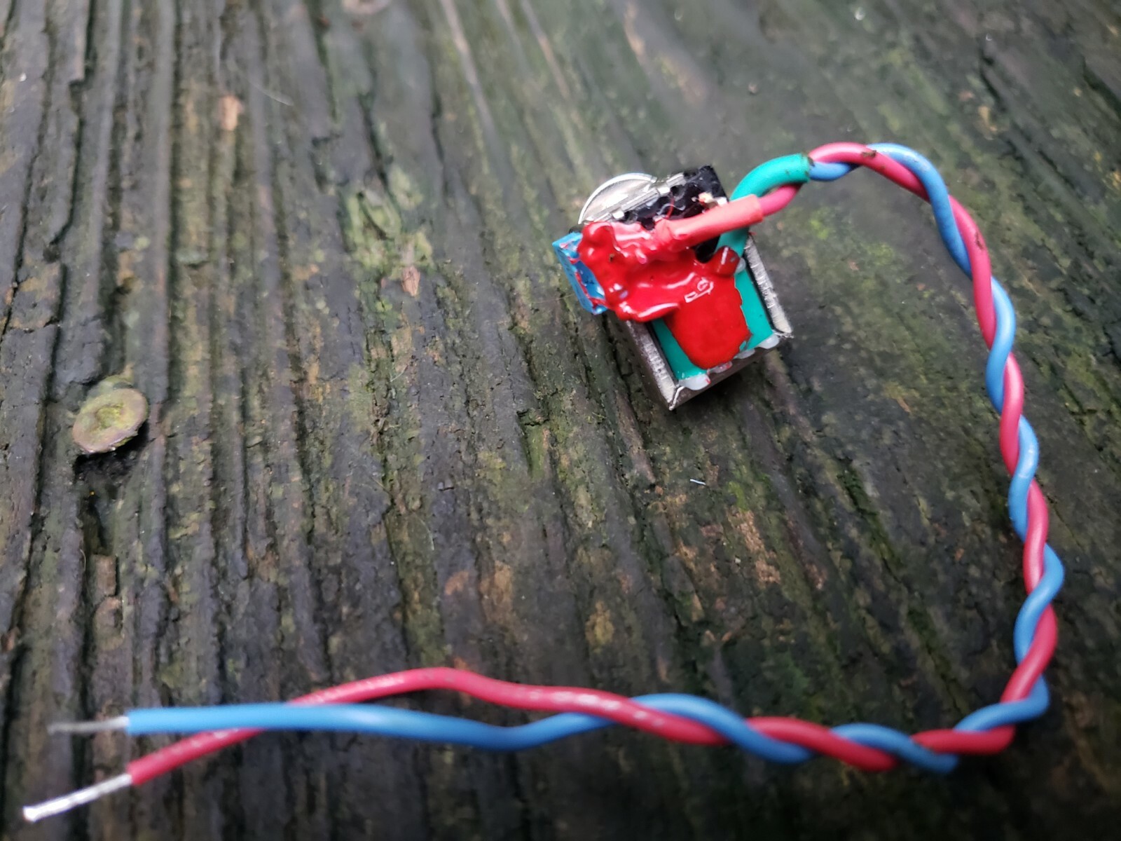 Custom Mid Scoop Switch For Guitar ( No Battery needed) Kellingsound