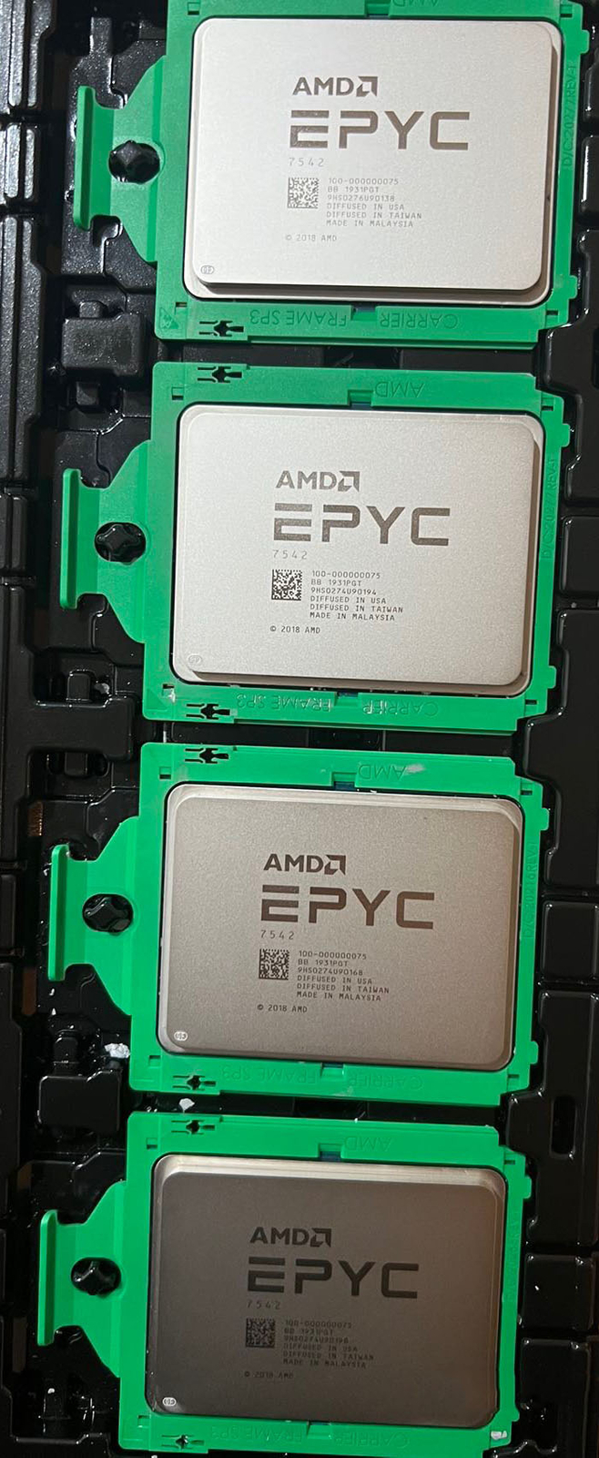 (Unlocked) AMD EPYC 7542 32 core 2.90GHz up to 3.40GHz 128MB 225W CPU processor