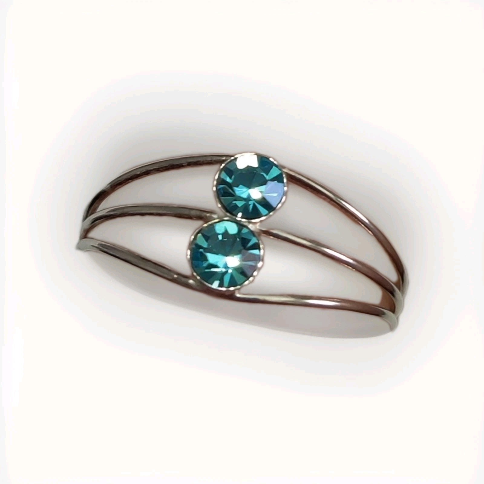 Sterling Silver Triple Open Band With Aqua Colored Crystals Toe Ring