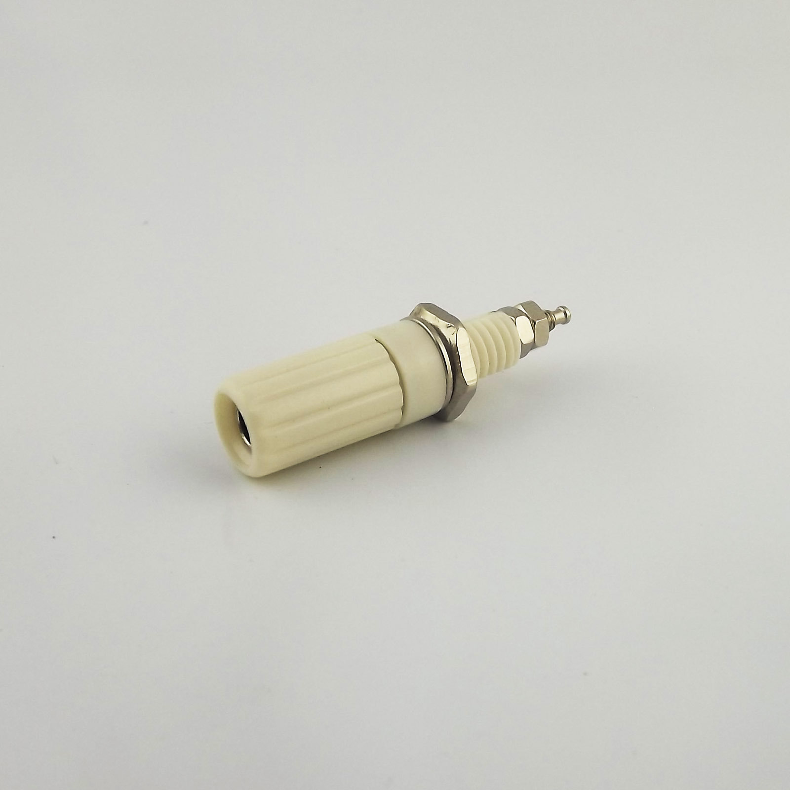 1pcs 4mm Banana Plug Jack Binding Post Speaker Cable Amplifier Connector White