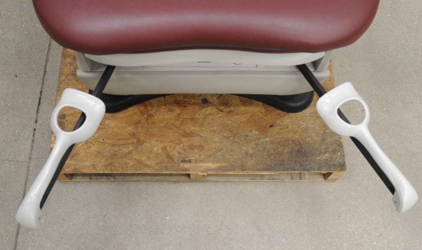 Midmark Ritter 625 Barrier Free Power Exam Table