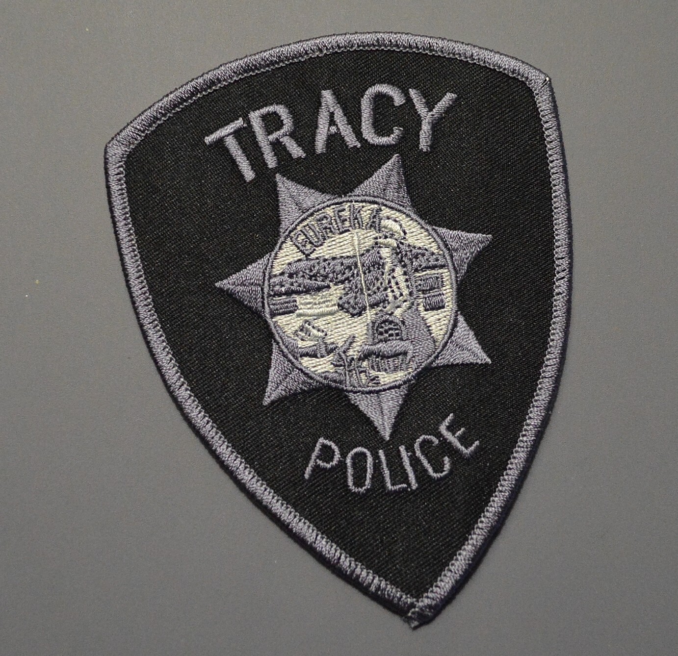 Tracy California Police Subdued Patch #2 ++ Mint San Joaquin County CA