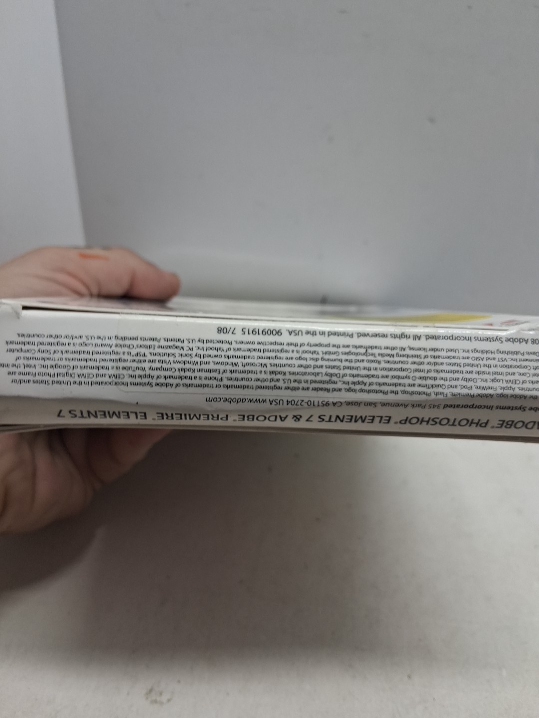 Adobe Photoshop Elements 7 & Premiere Elements 7 + Key 2 Discs