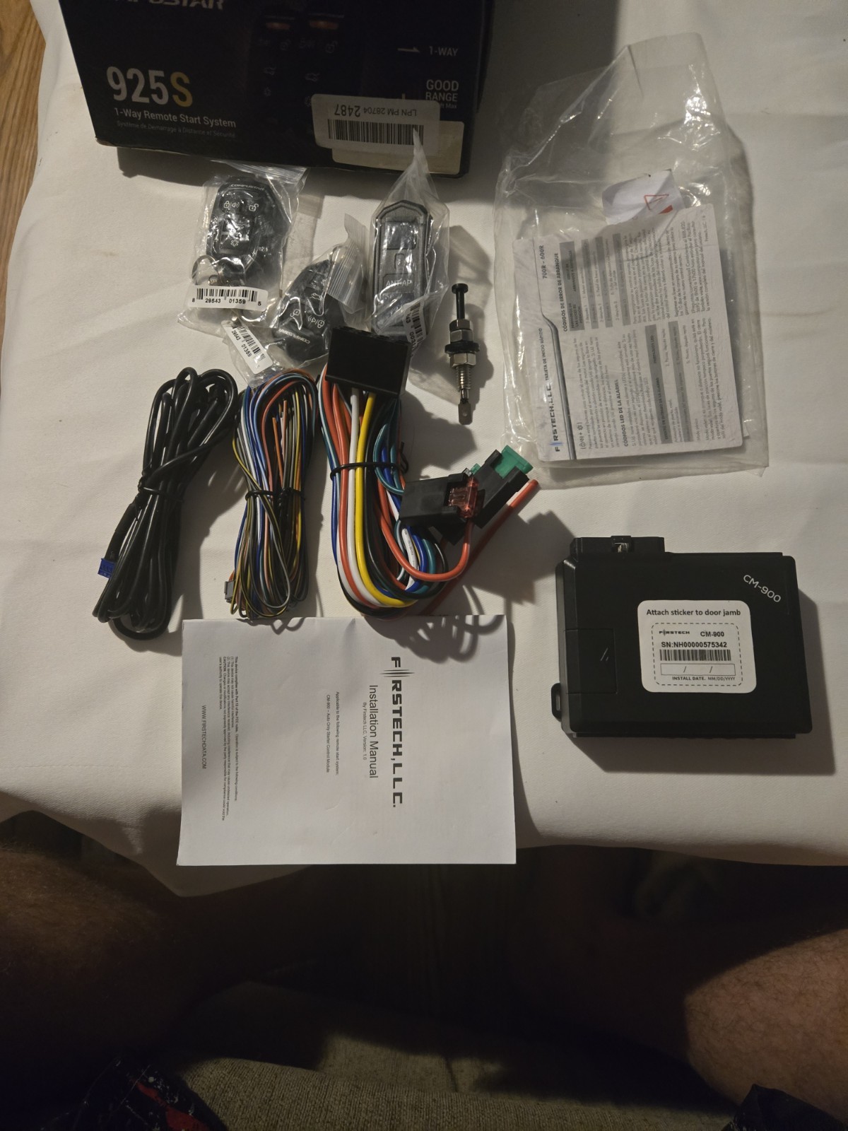 Compustar CS925S 4-Button 1 Way Remote Start System Open Box
