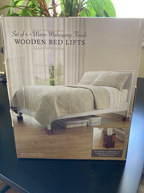 Wooden Bed Lifts Warm Mahogany Finish - Set of 2