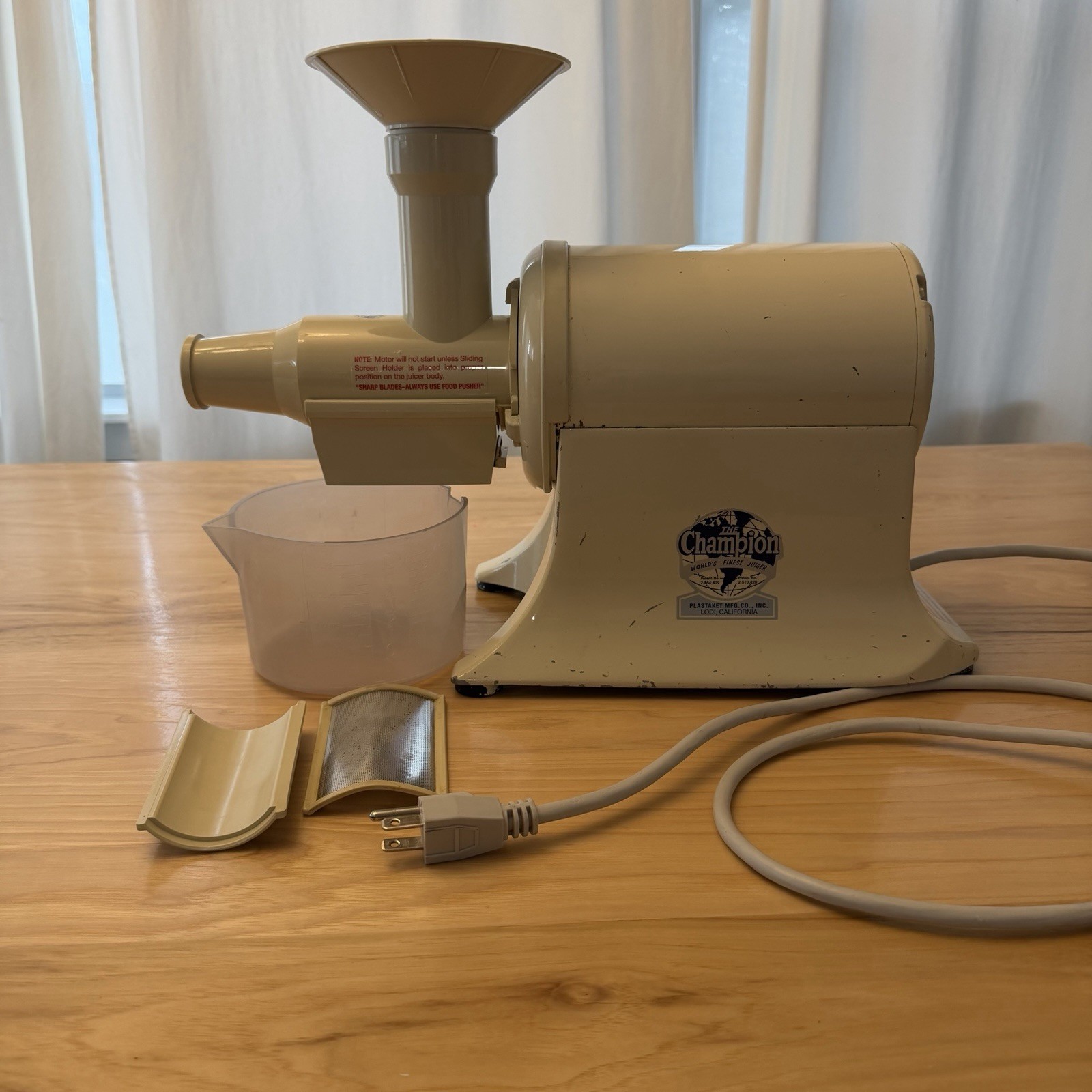 Vintage Champion Juicer Model G5-PG-710 Heavy Duty Masticating Tested