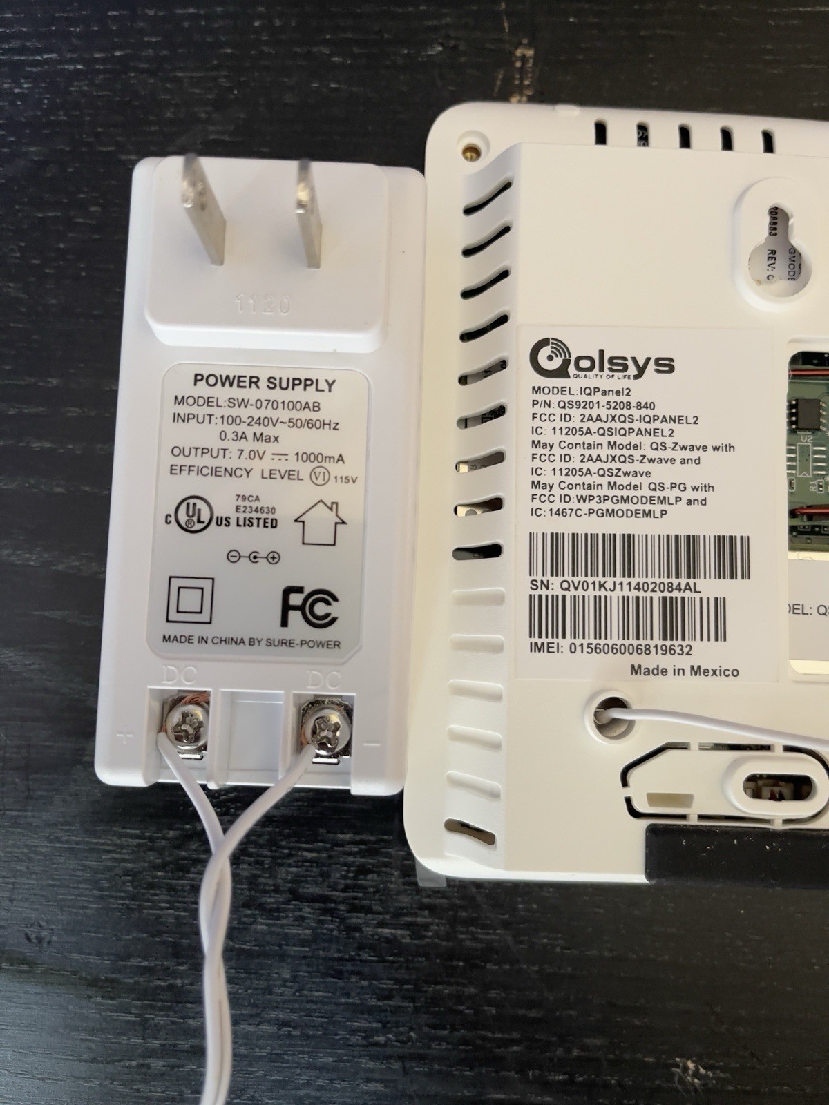 Qolsys IQ Panel 2 Alarm w/ back bracket and power supply