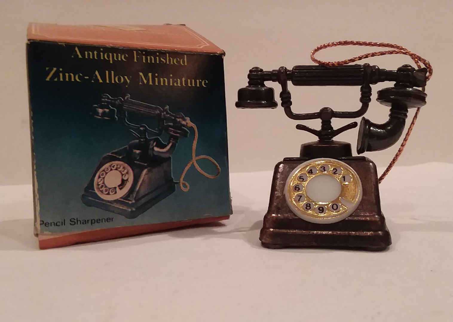 antique finish zinc alloy pencil sharpener telephone