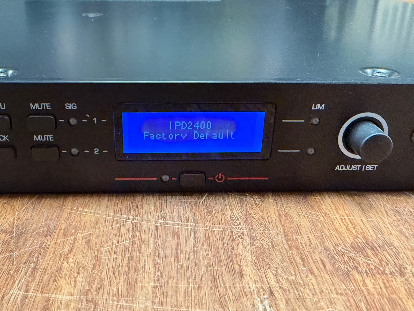 Lab Gruppen IPD2400 2400 watt amplifier