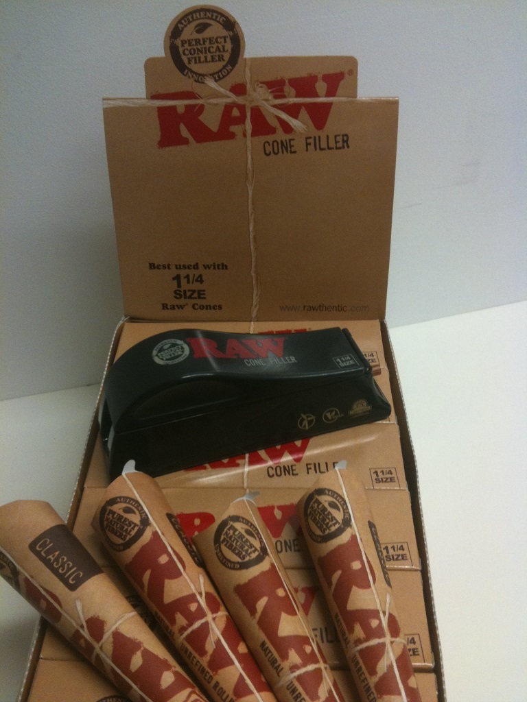 RAW rolling papers loader/shooter/FILLER and (24) Prerolled 1 1/4 size CONES