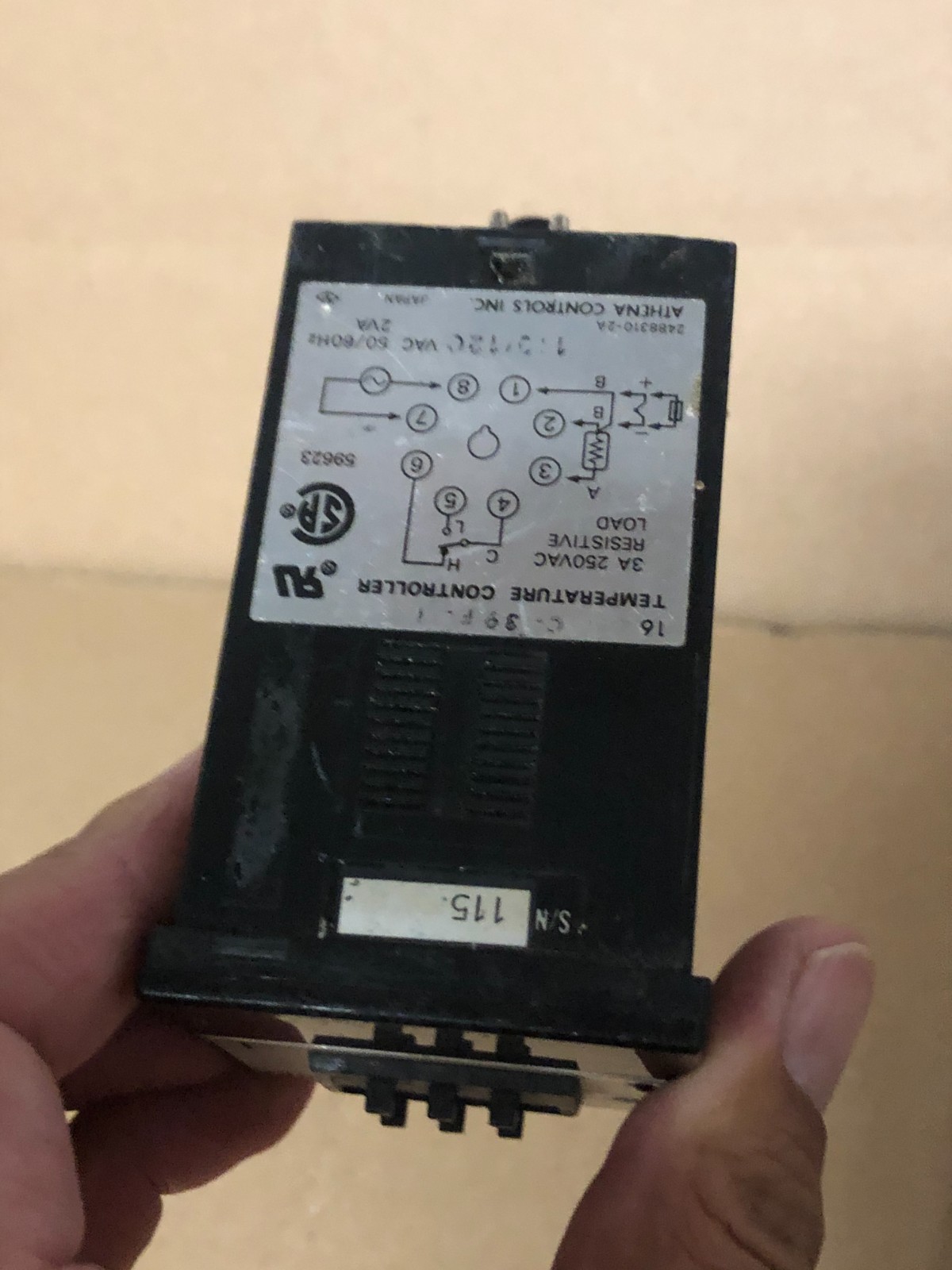 ATHENA 2488310-2A TEMPERATURE CONTROLLER C-39F