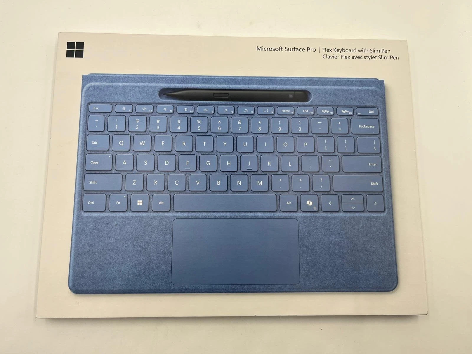 Microsoft Surface Slim Pen (2nd Edition) and Pro Flex Keyboard for Pro Sapphire