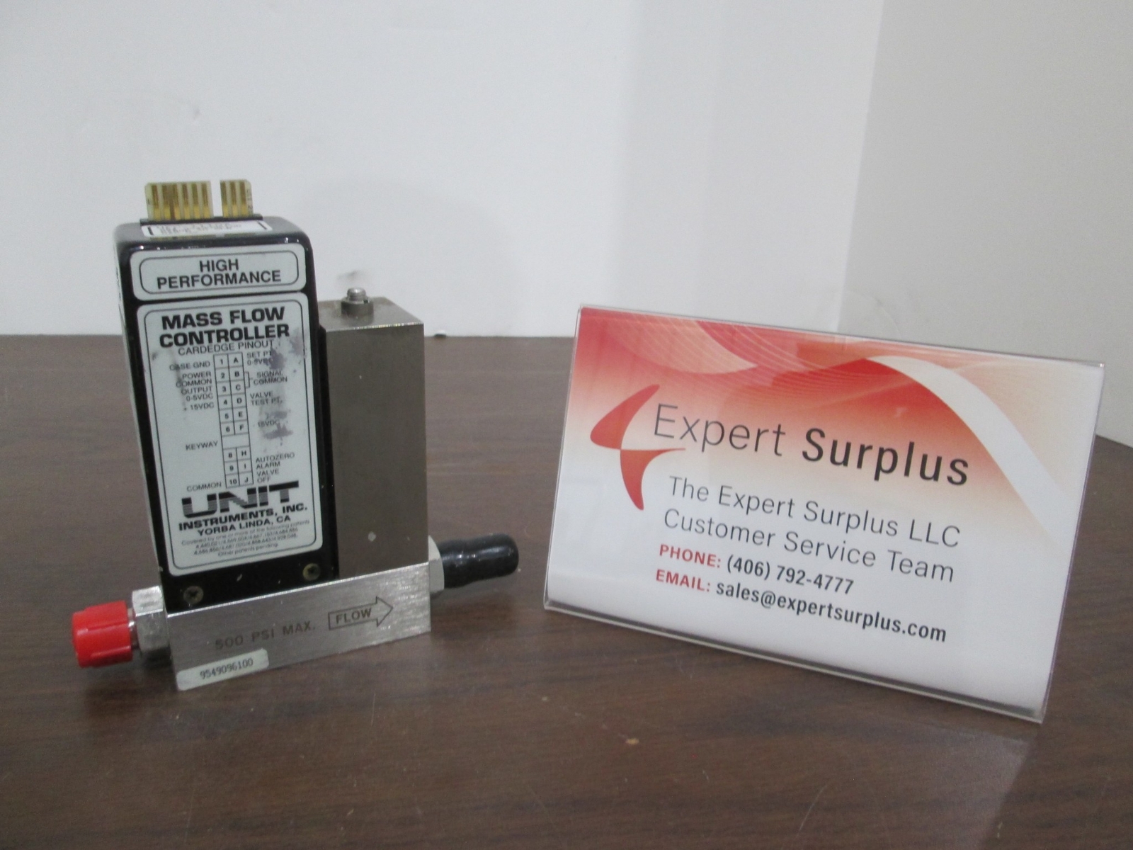 Unit, UFC-1110A, 20 SLM, O2, Mass Flow Controller, 1/4" Port, Used