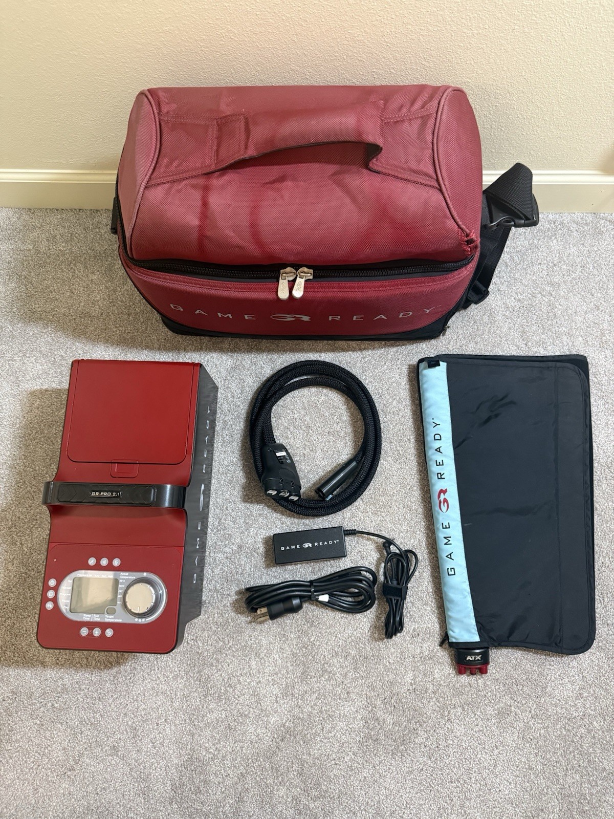 Game Ready USED PRO 2.1 Ice Therapy Unit With Straight Knee Wrap & Carrying Case