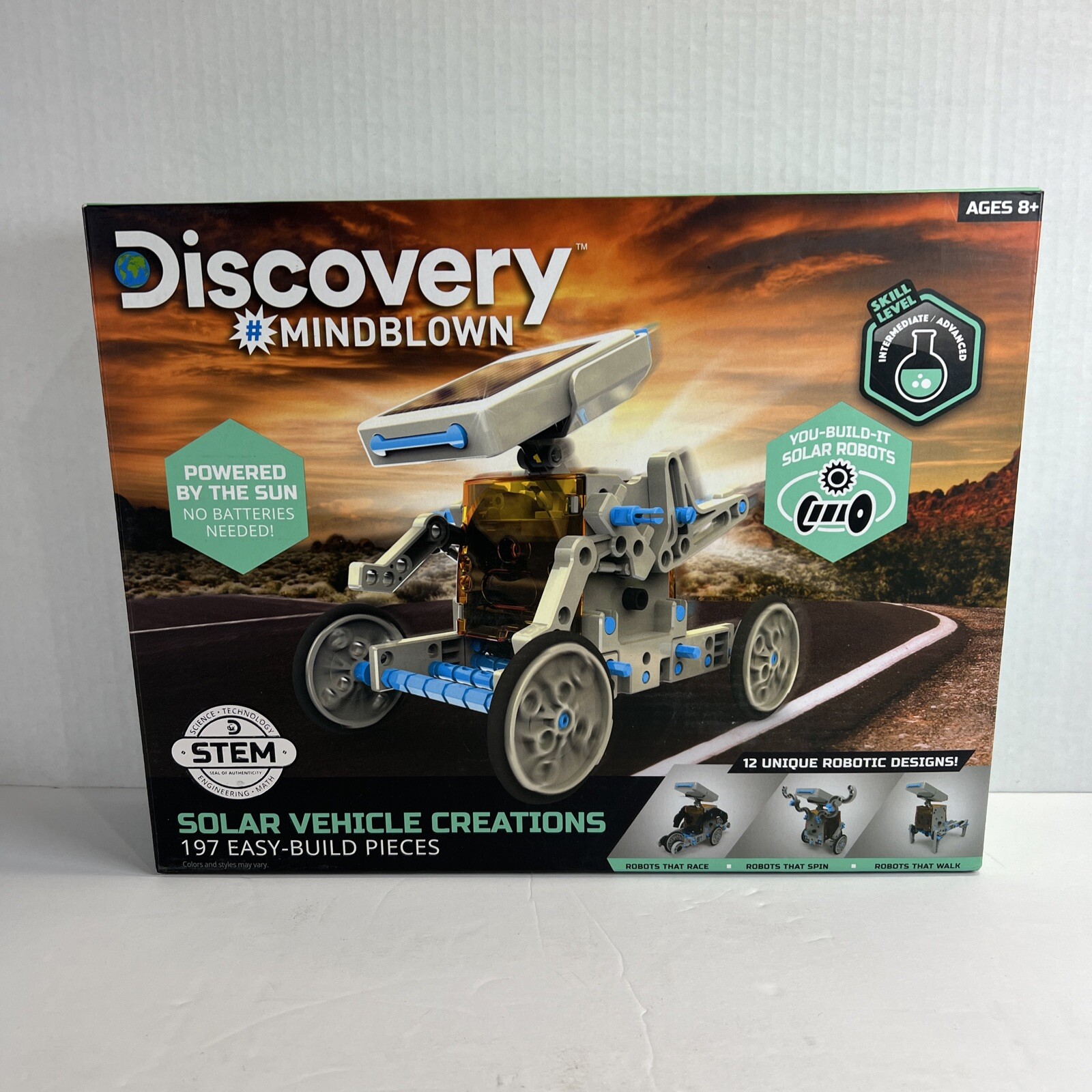 Discovery Kids 2021 Mind blown STEM 12-in-1 Solar Robot 197-PC Creation Kit