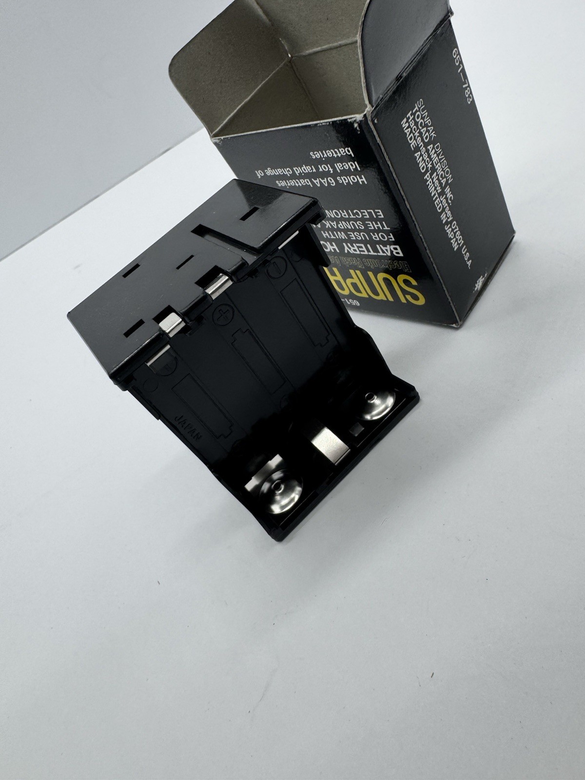 SUNPAK AA BATTERY HOLDER- 651-783